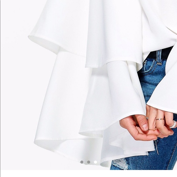 White top - Picture 3 of 3